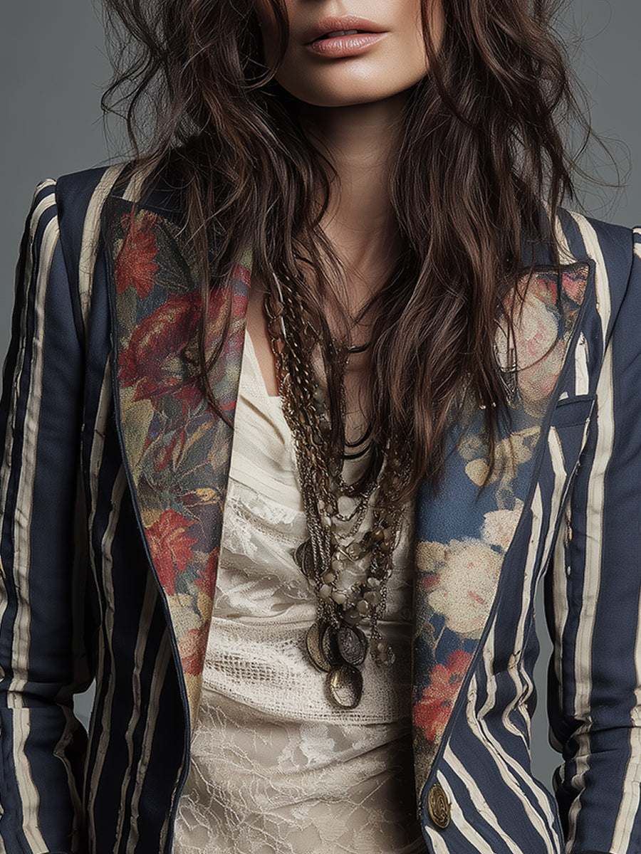 Cindy | Boho Blazer mit floralen Details und Streifen