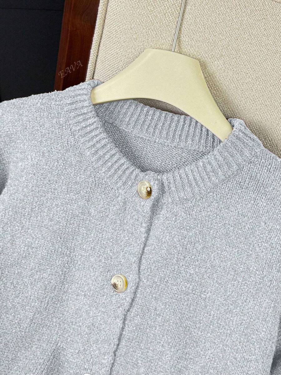 De Commuter Cardigan