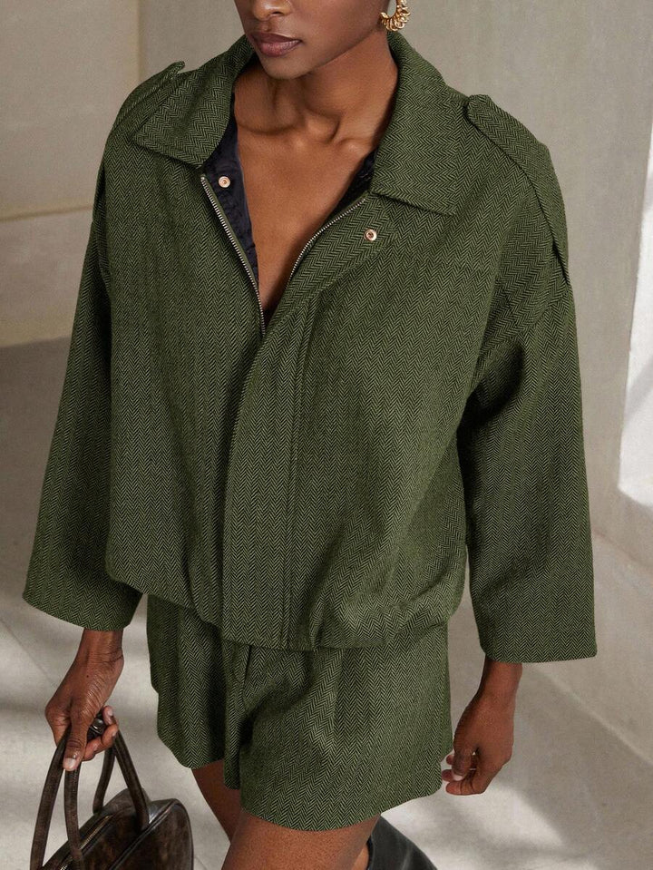 Aveloria Modichic 2-delige damesset s vleermuismouwen en visgraatmotief a bomberjack a šortky