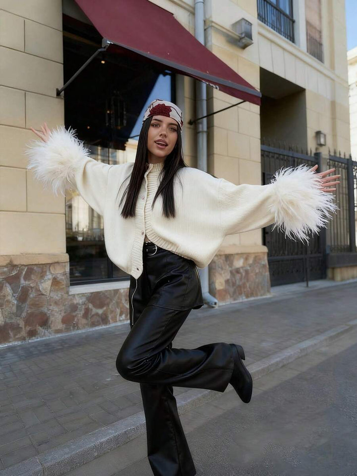 Margaret - Pletený kardigan s peřím 