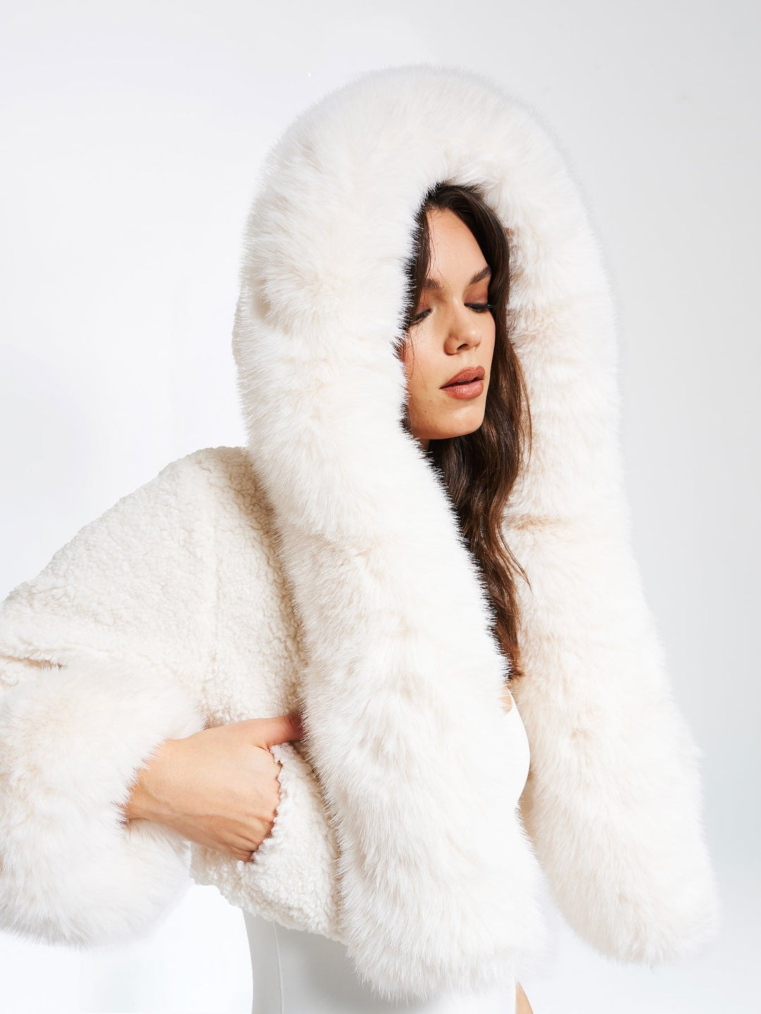 Elaine - Luxe Faux Fur Jacket