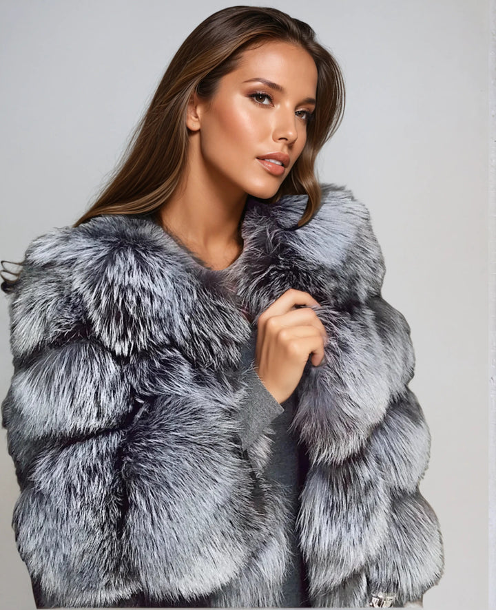 Olivia – Luxury Faux Fur Statement Coat