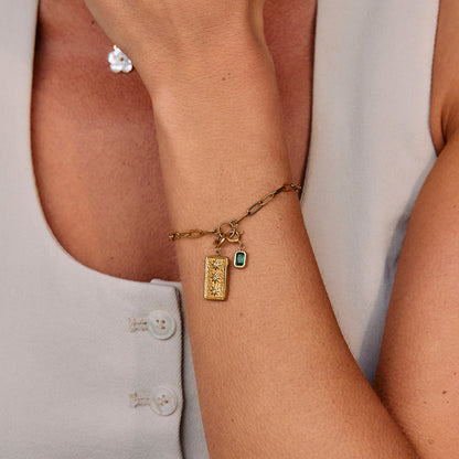 Pia Chain Link Charm Bracelet