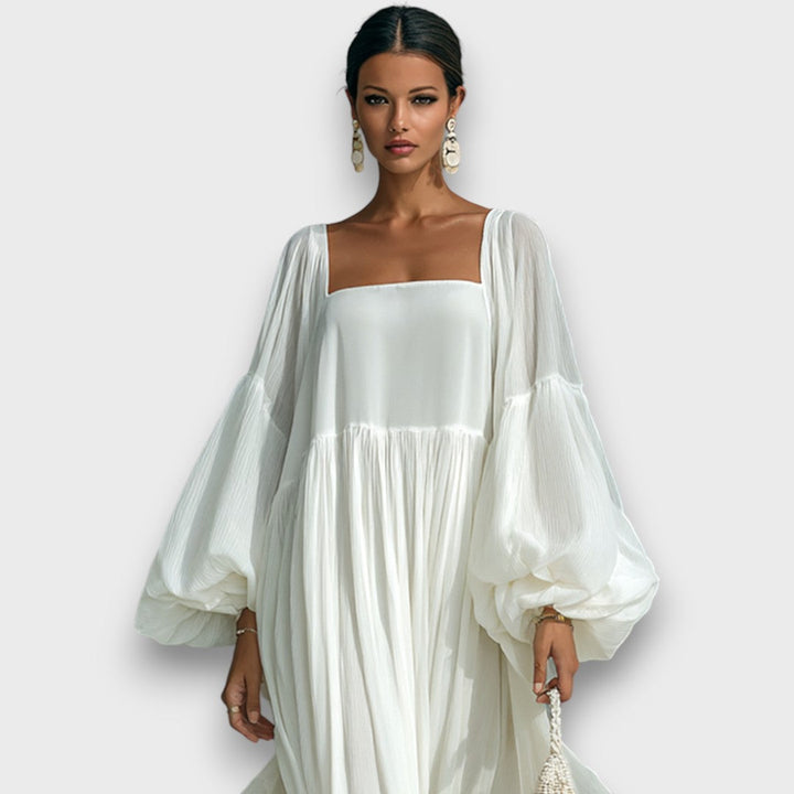 Mila | Elegantní bílé maxi šaty s jemnou draperií