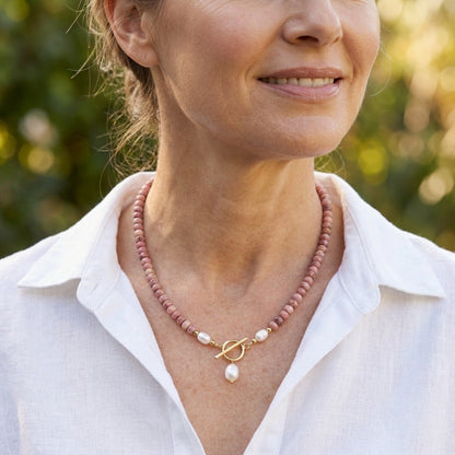 Rhodonite Bead Pearl Necklace