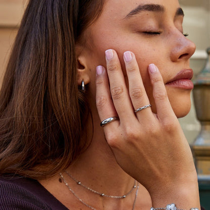 Lois Silver Band Ring