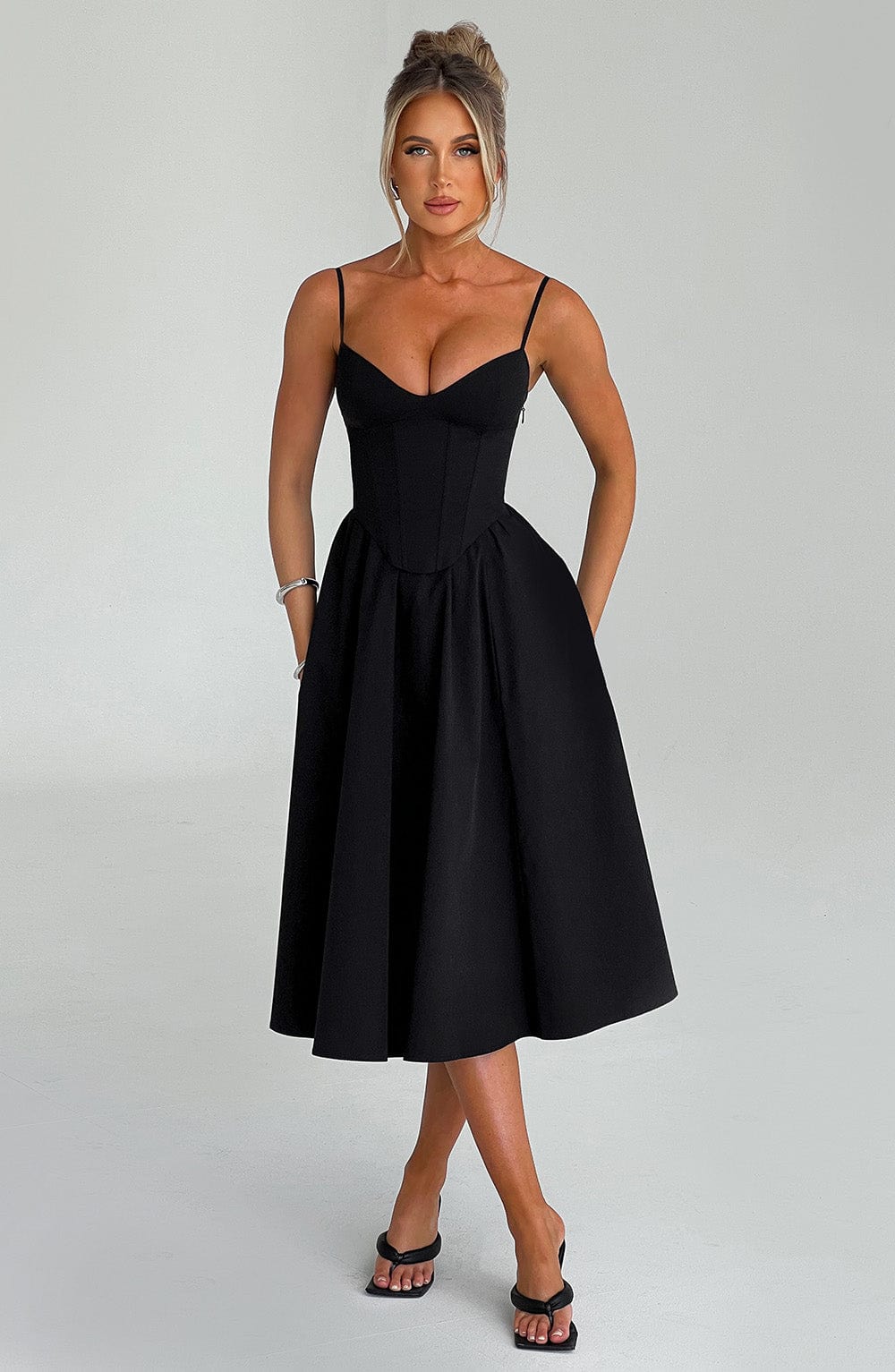 MAILEEN | Elegantní midi šaty v korzet stylu