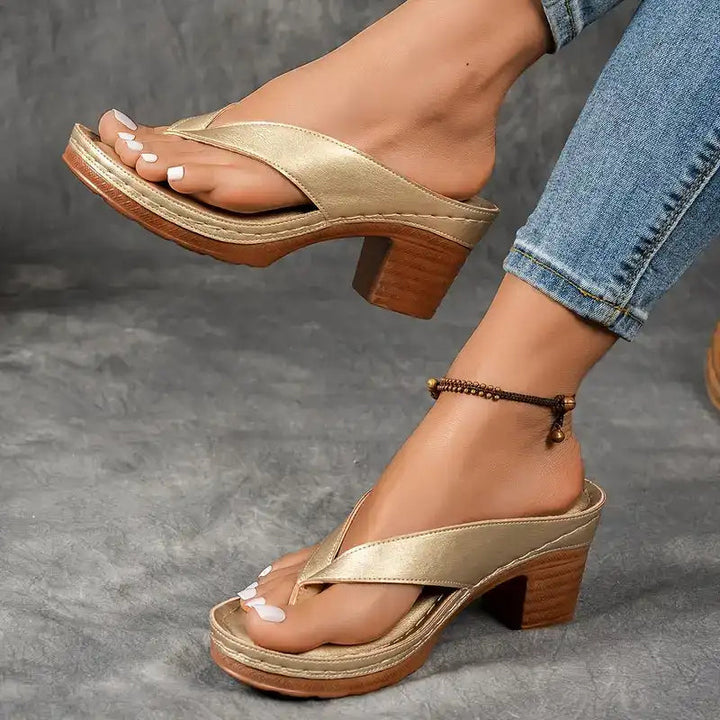 Yasmin™ | Elegantní relaxační sandály