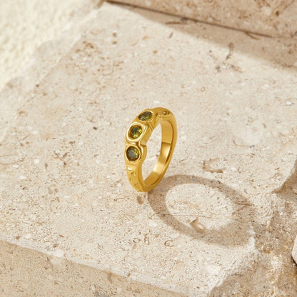 Vintage Peridot Gold Ring